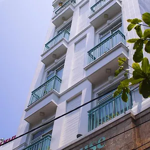 2* Hotel Jim's House